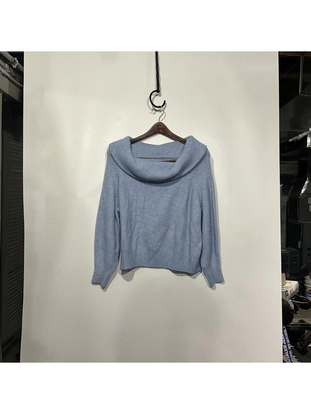 H&M Women's Blue Jumper